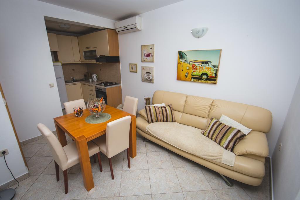 Apartment Karla&Nella Stobreč Exteriér fotografie